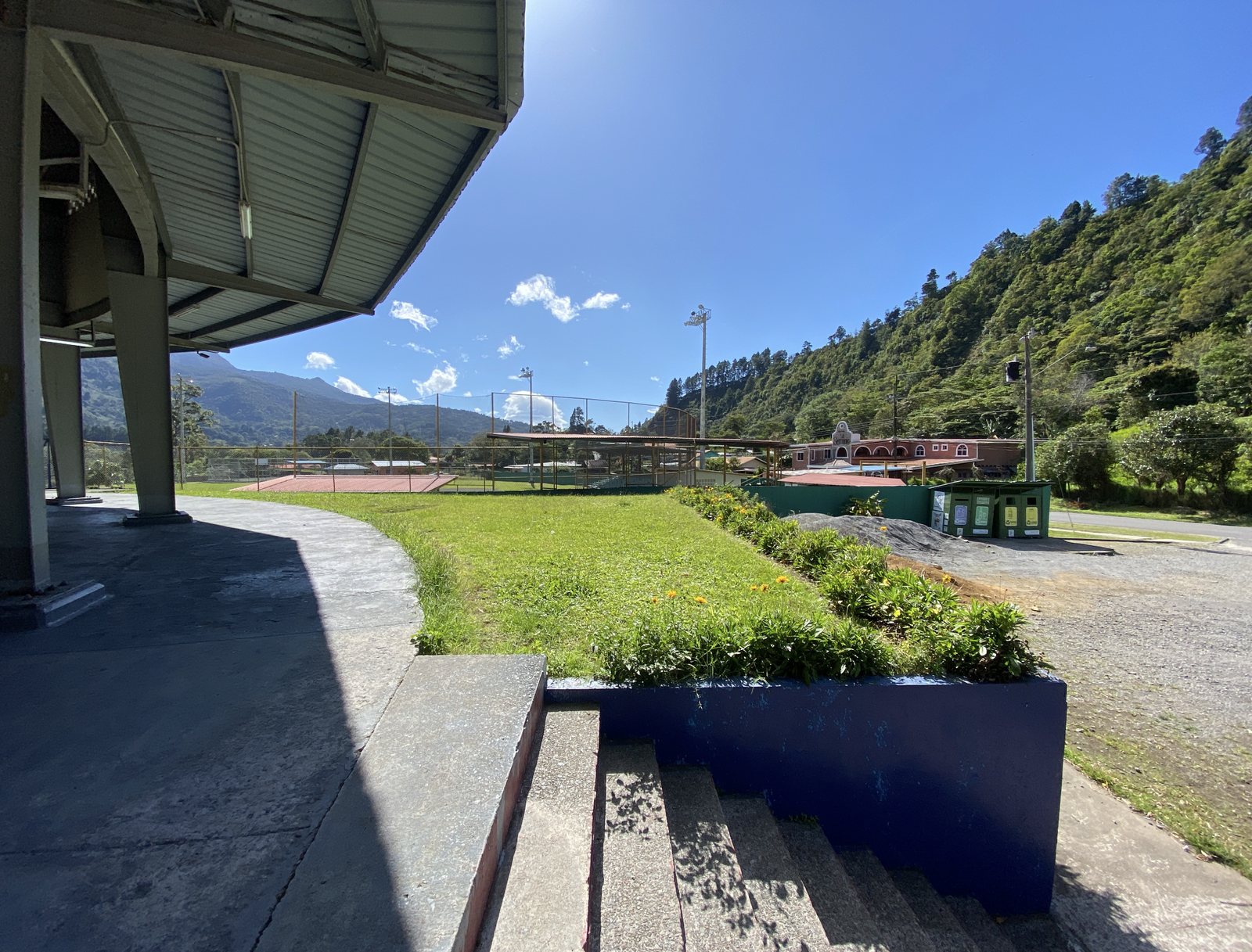 Instalaciones del Gimnasio de Los Naranjos 2