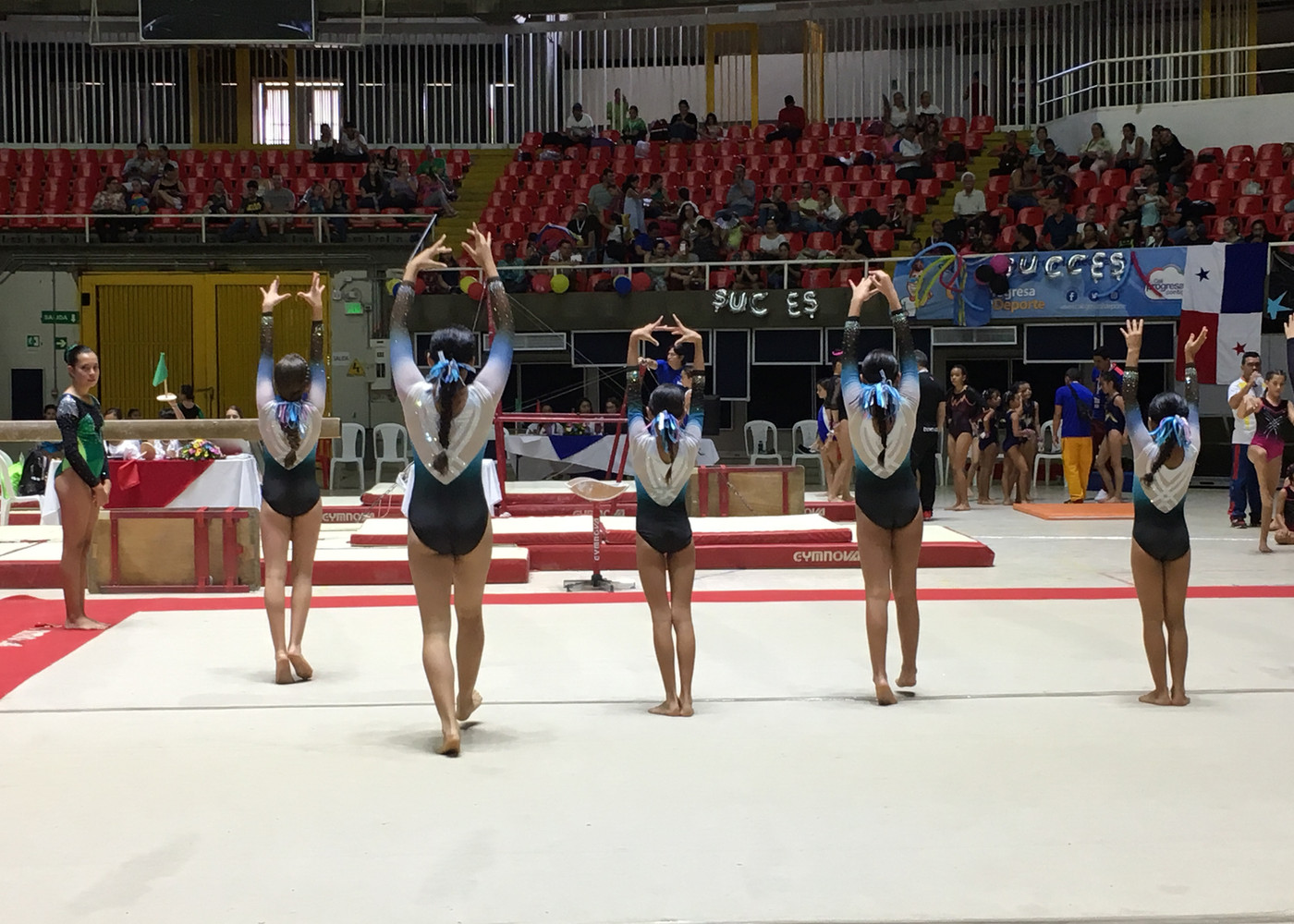 Rutina de suelo en competencia